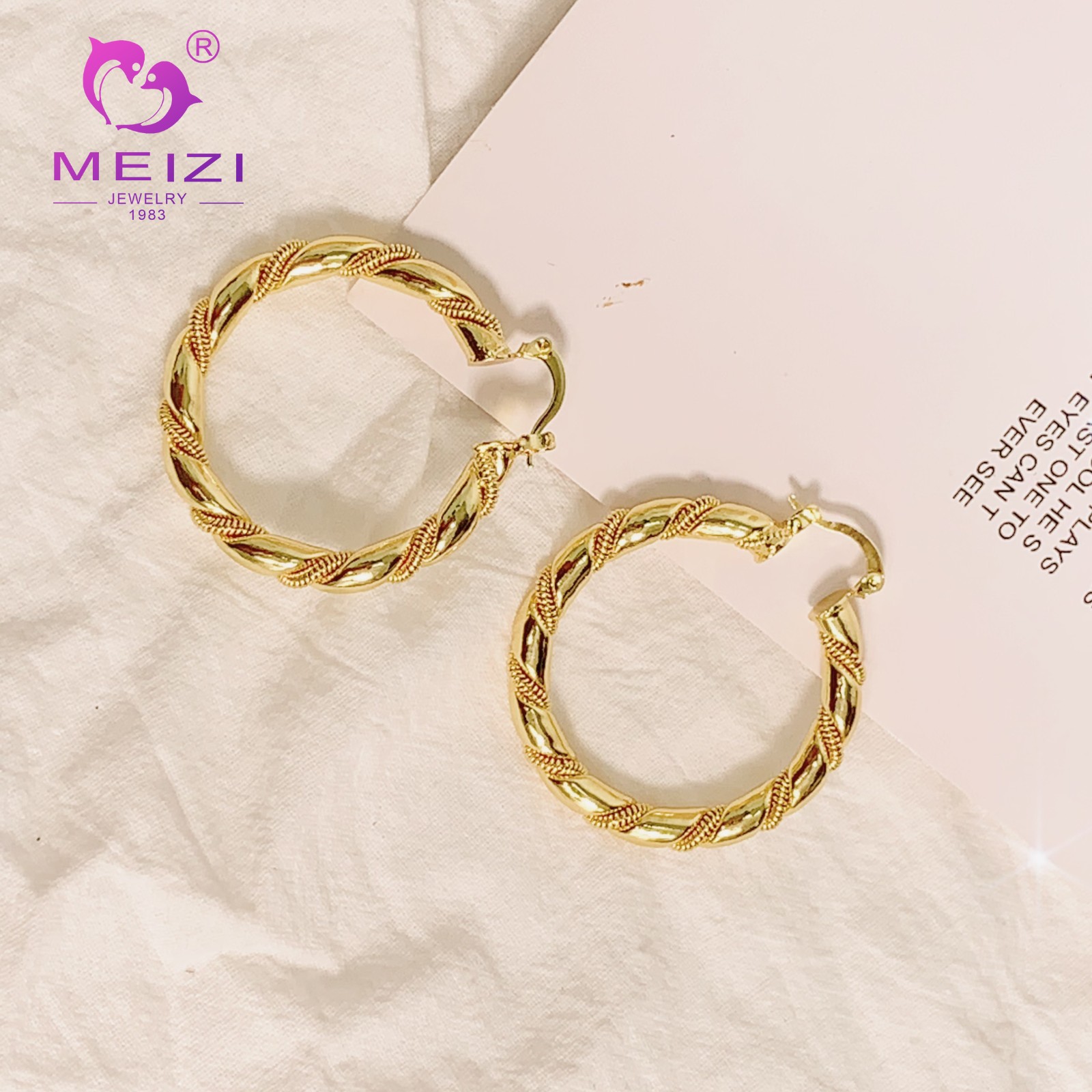 gold hoop earrings for women