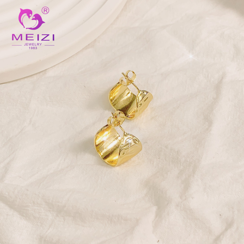 fashion small dainty gold designer hoop earrings for women hypoallergenic jewelry