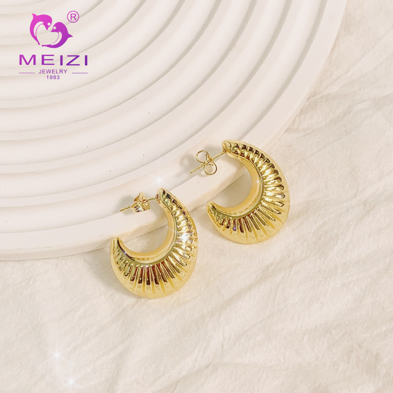 small gold hoop bridal screwback earrings for women