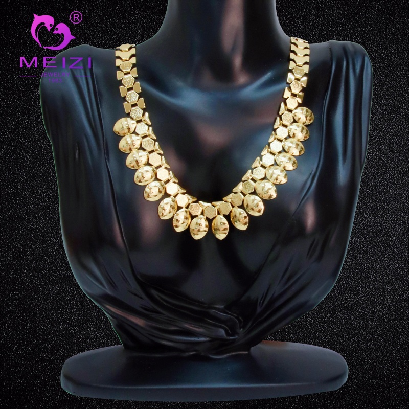 custom fine fashion jewelry bracelets & necklaces