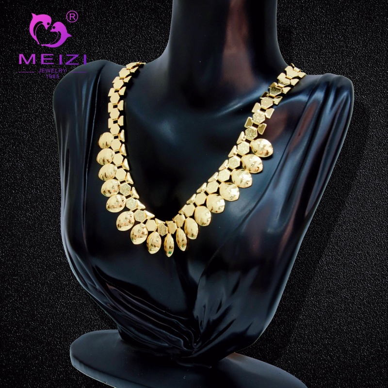 custom fine fashion jewelry bracelets & necklaces