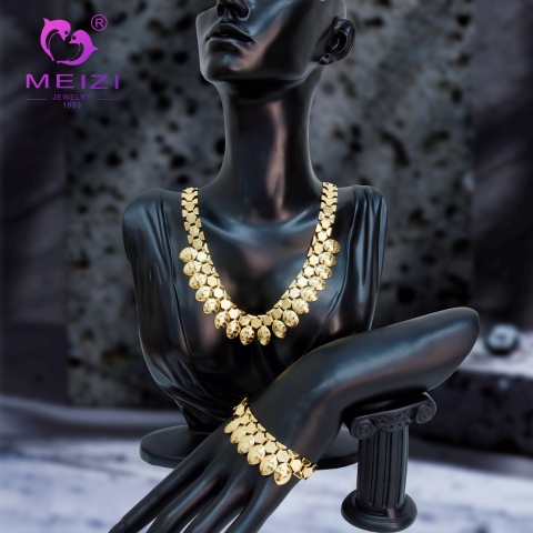 gelang & kalung perhiasan fashion halus khusus
