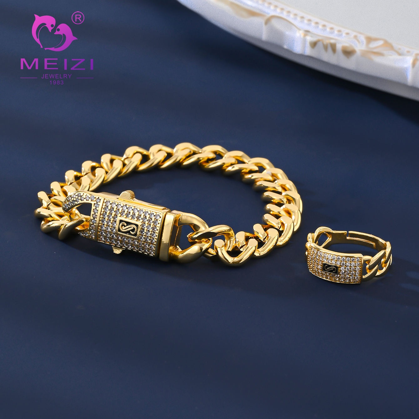 Lock chain jewelry set