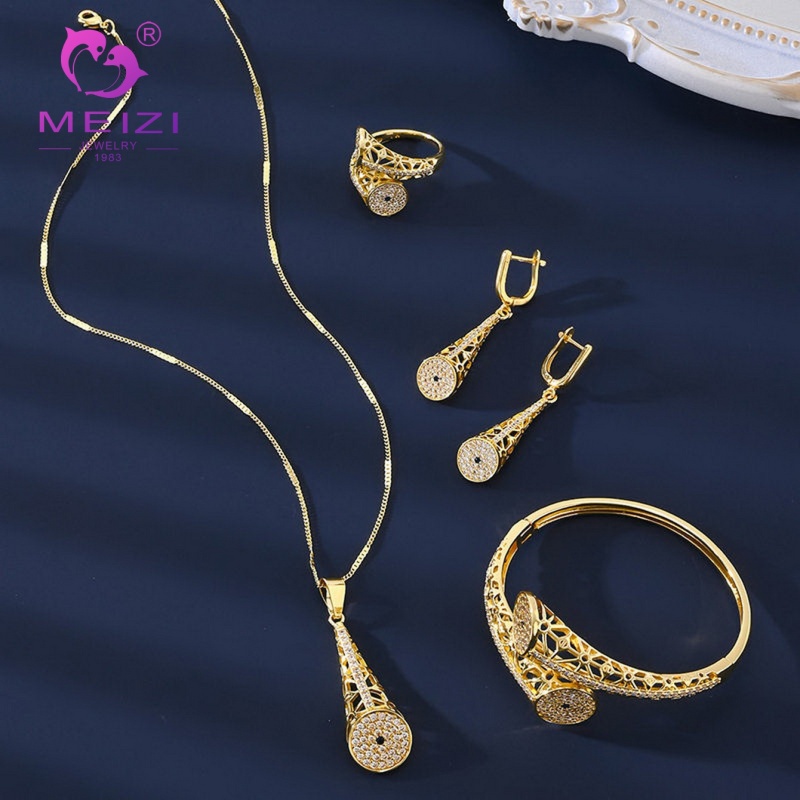 Luxury Geometric Openwork Micro-pave Jewelry Set