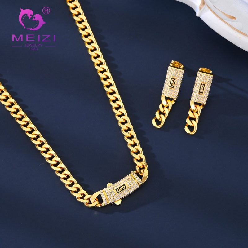 Hip-Hop Luxury Lock Chain Jewelry Set