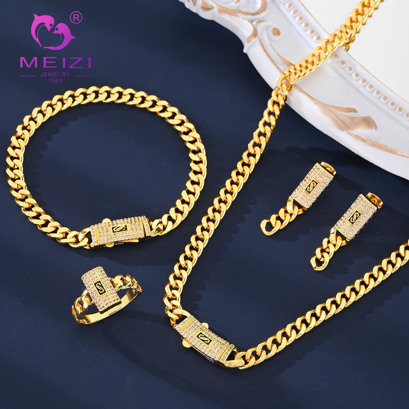 Hip-hop luxury jewelry set