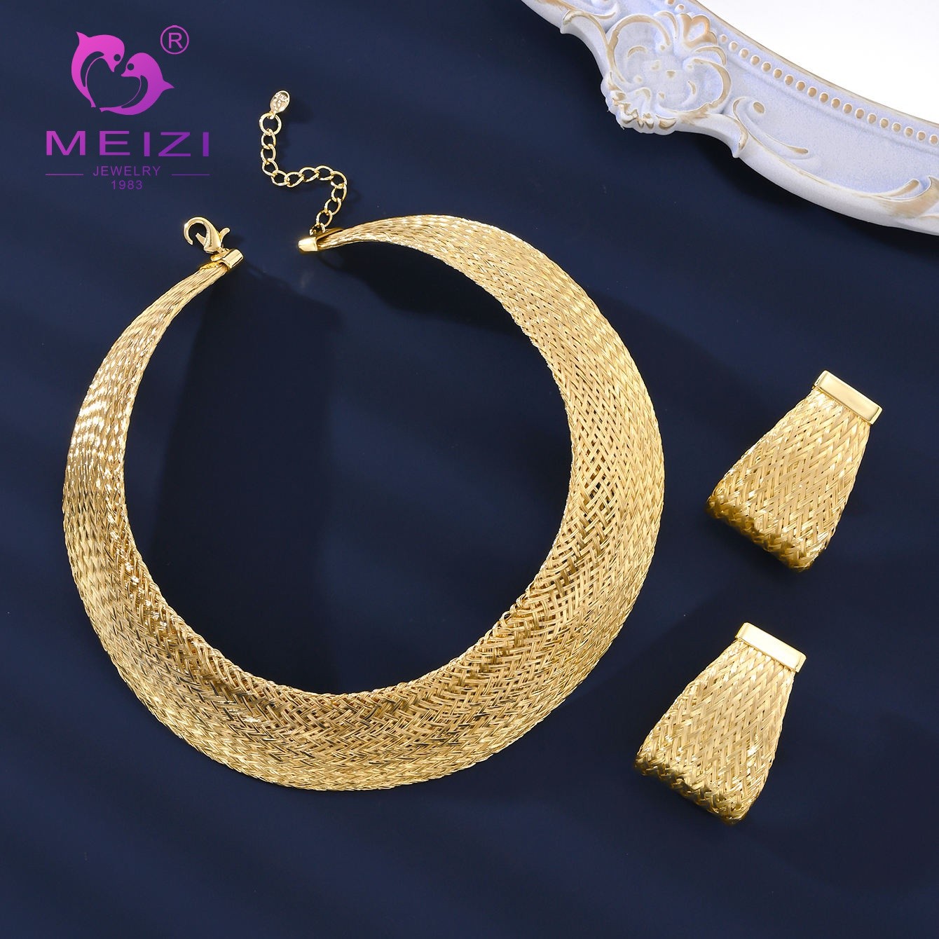 Metal woven jewelry set Metal woven jewelry set