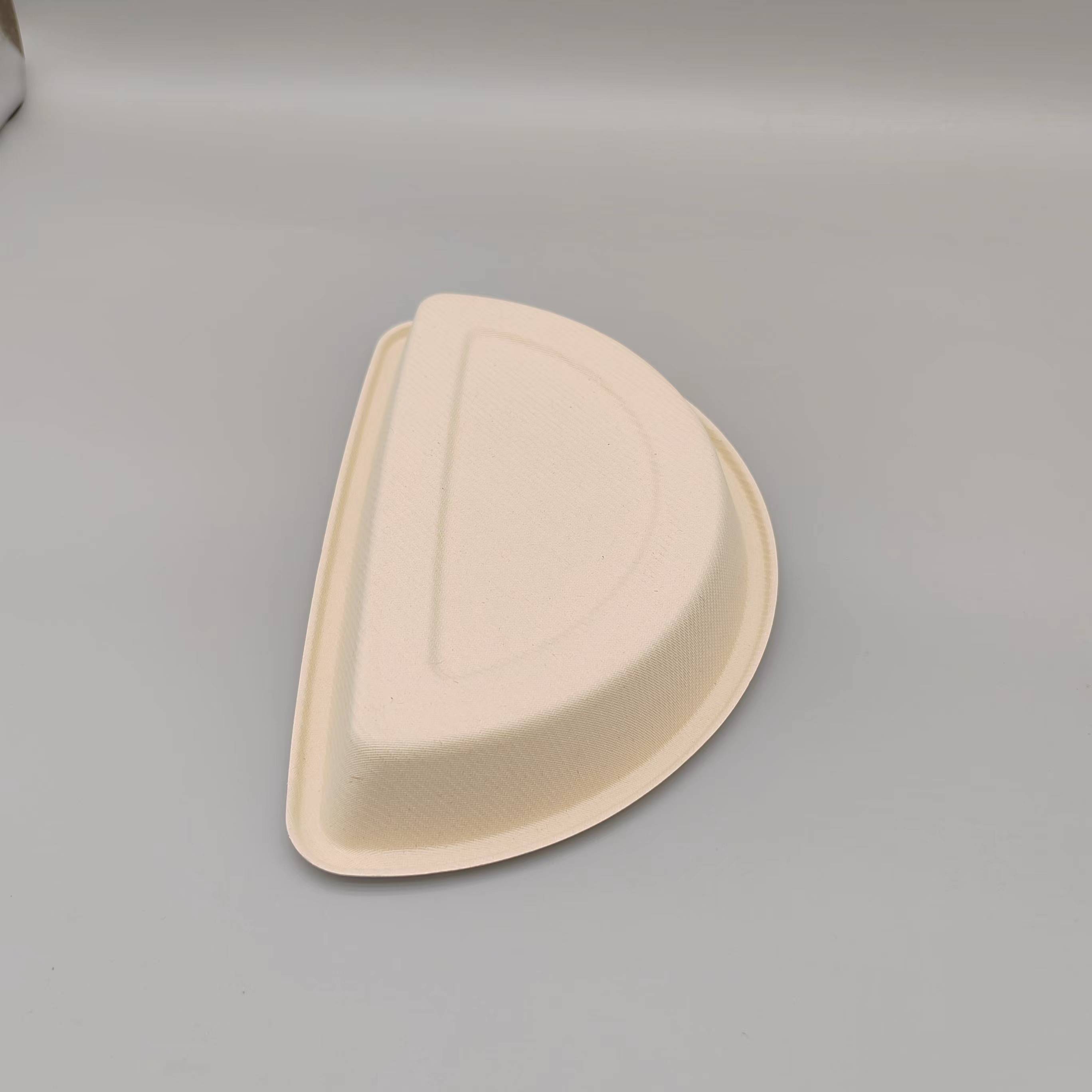 Half-Round Coated Bagasse Box with Plastic Lid