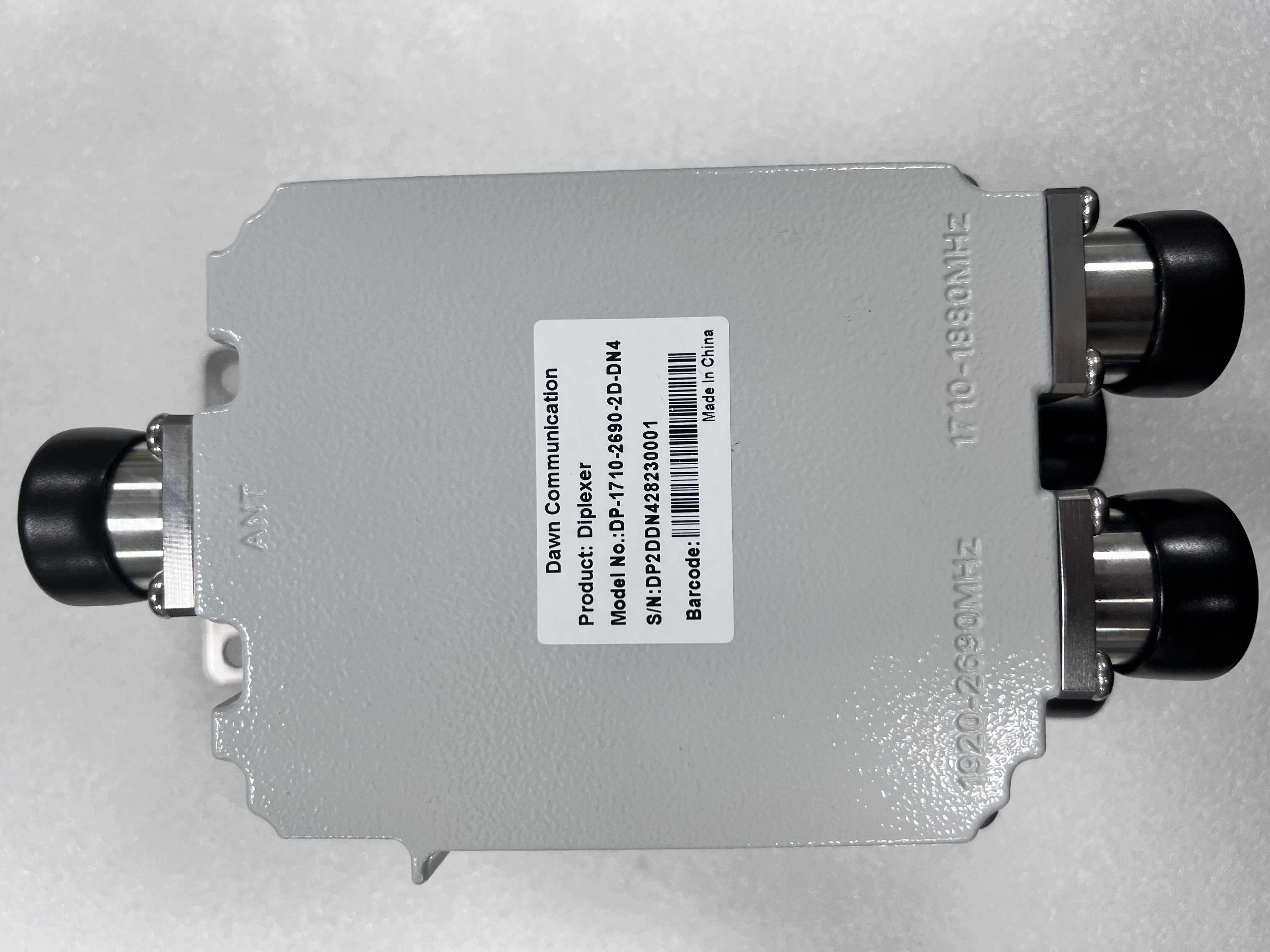 Double 1710-1880MHz /1920-2690MHz Diplexer