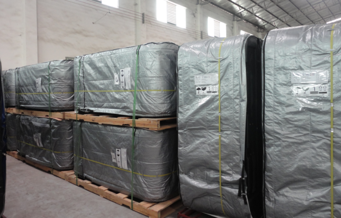 insulated hot tub winter cover