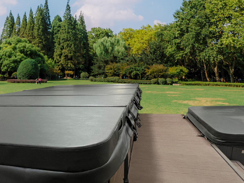 Why the Hot Tub Cover is Necessary for Safty? Why the Hot Tub Cover is Necessary for Safty?