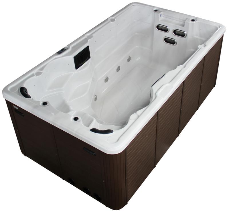 Small swim spa - 8802