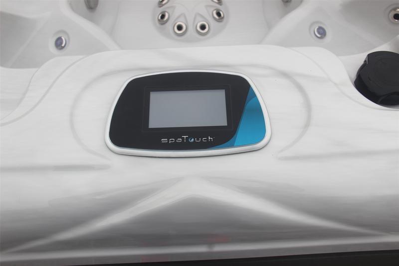 6 person large hot tub - 2001T