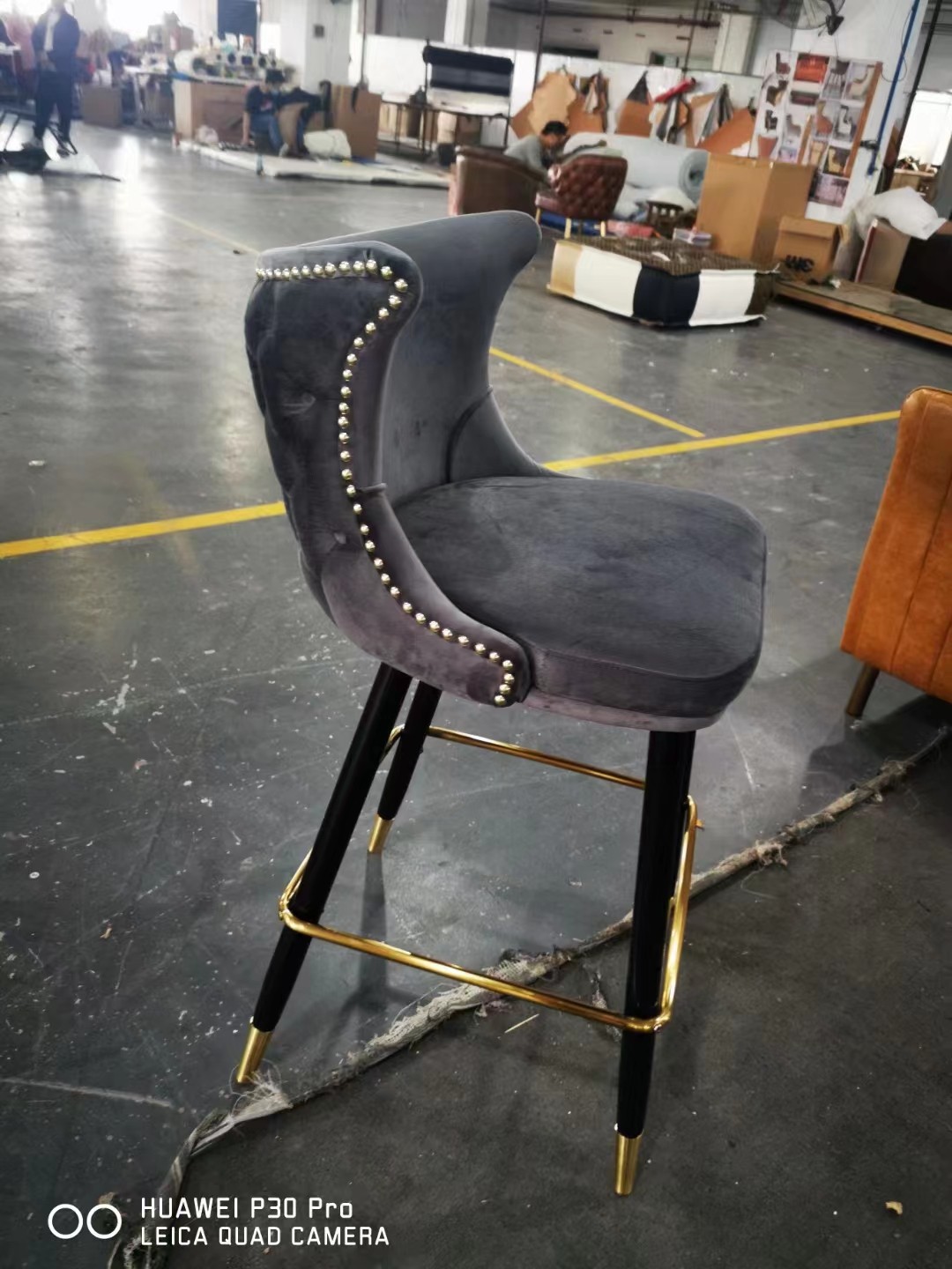 brown leather bar stools