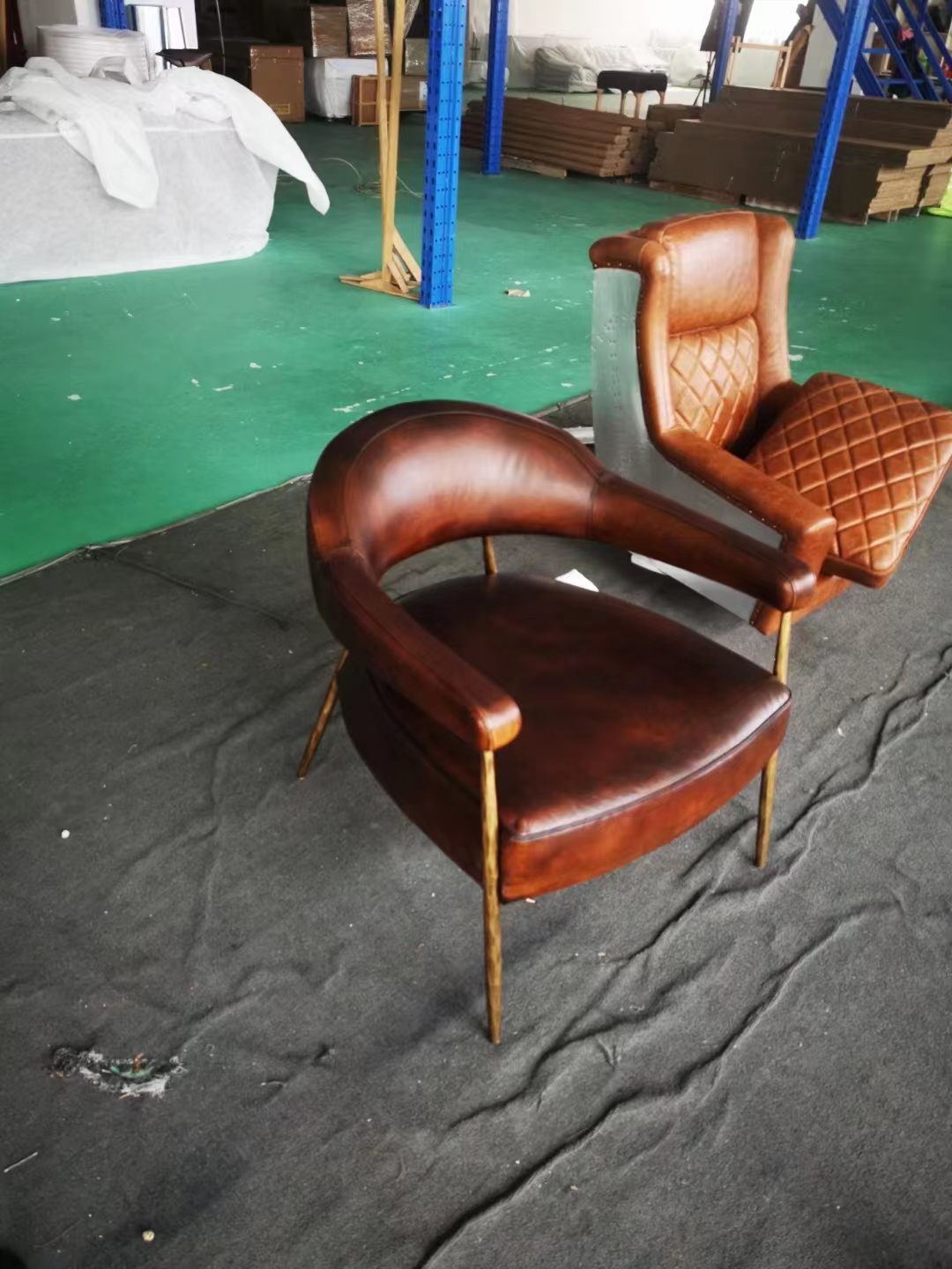 tan leather chair