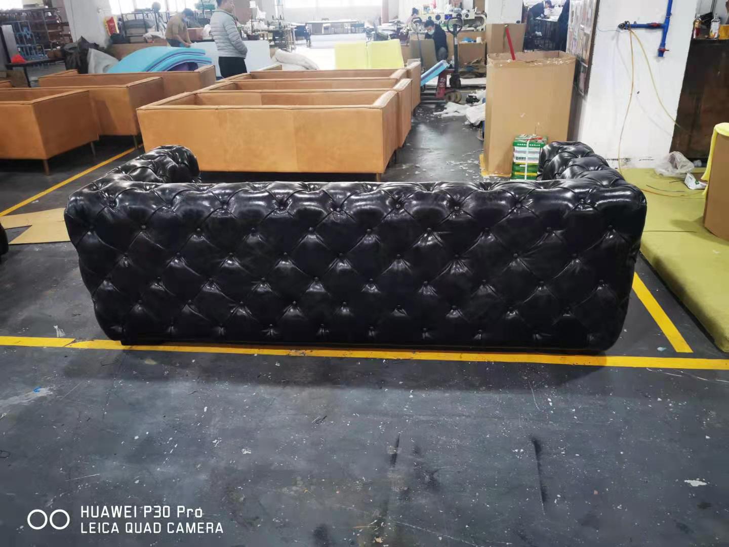 white chesterfield sofa