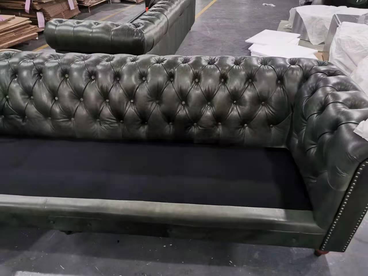 leather chesterfield