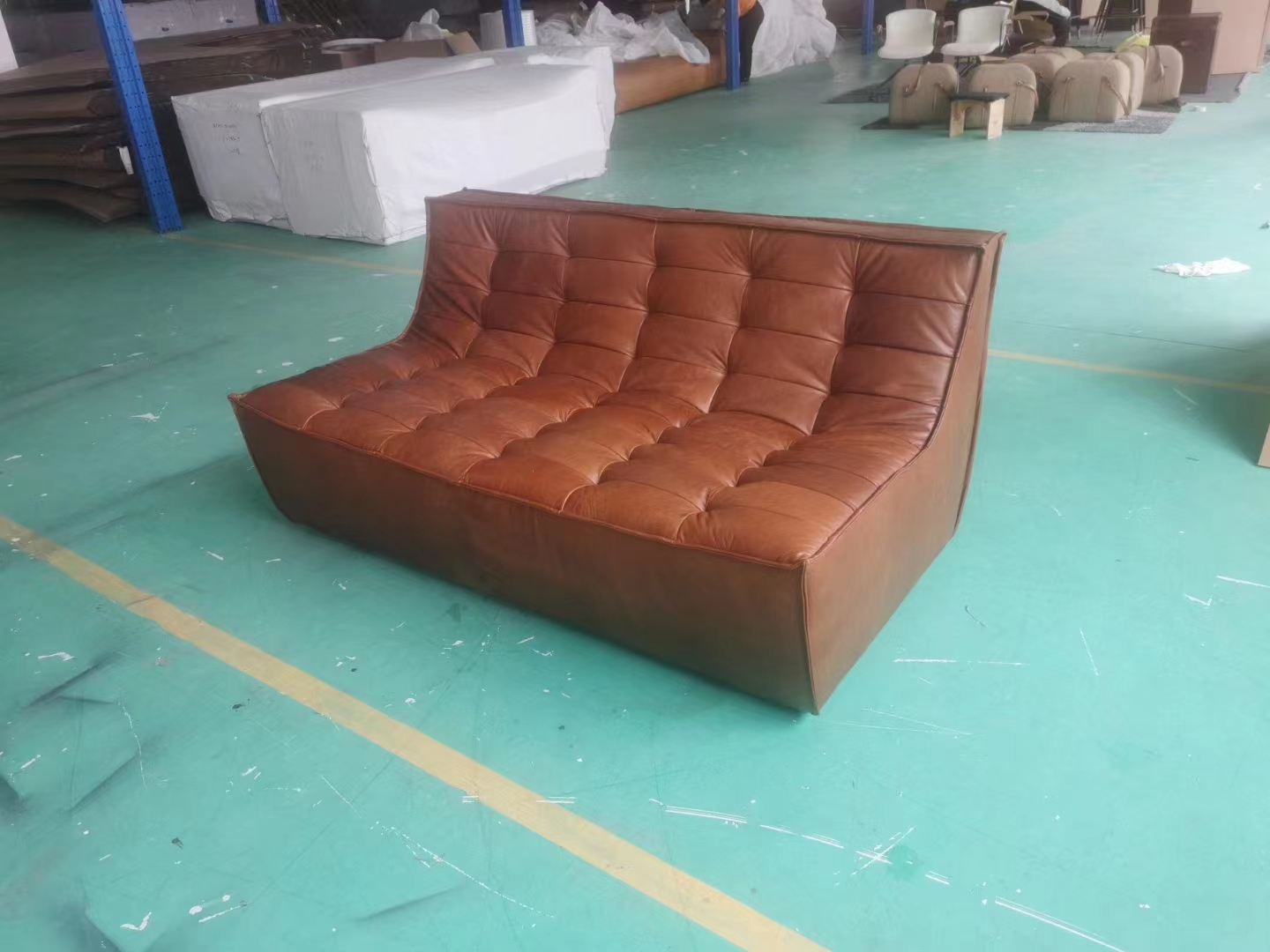 chesterfield tufted leather sofa