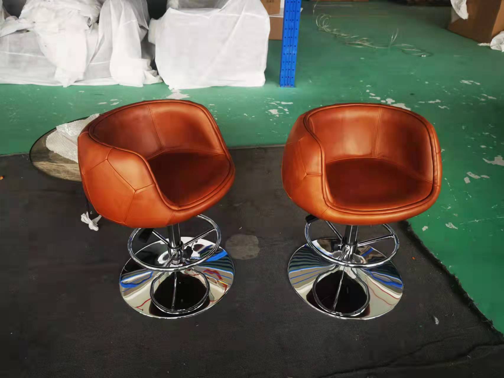 aviator swivel chair