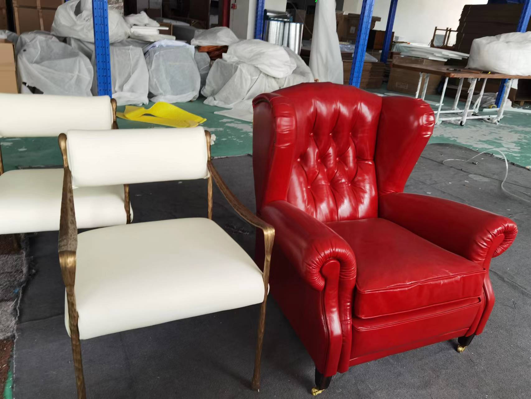 brown leather chesterfield chair