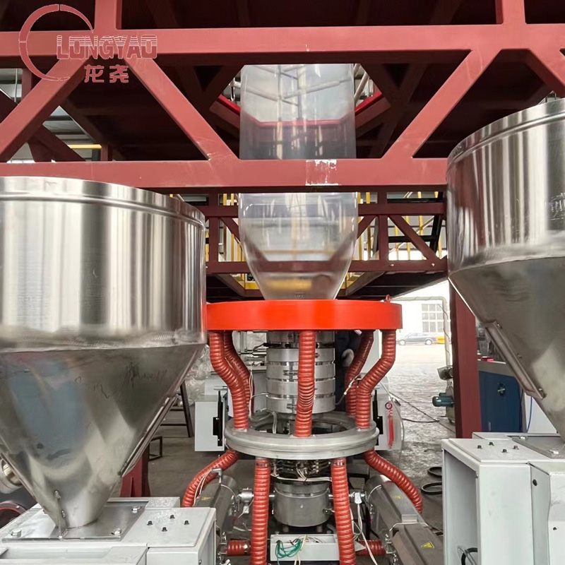 Dalian Longyao agricultural film blown film machine equipment, how can we give customers a better recommendation