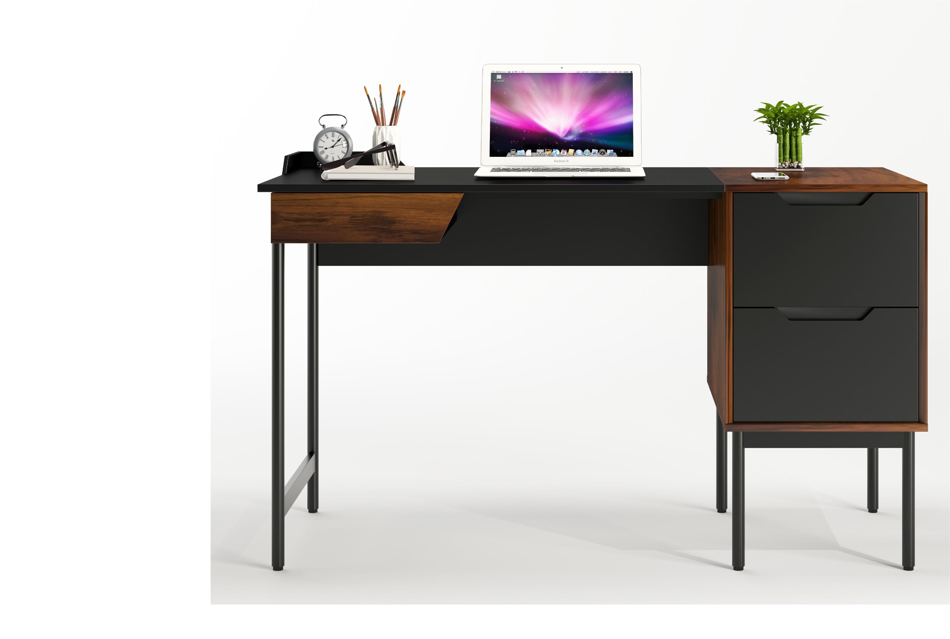 Long 131 cm Computer Desk