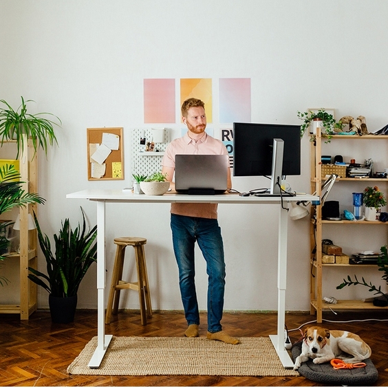 Electric Standing Desk: Revolutionizing Office Comfort