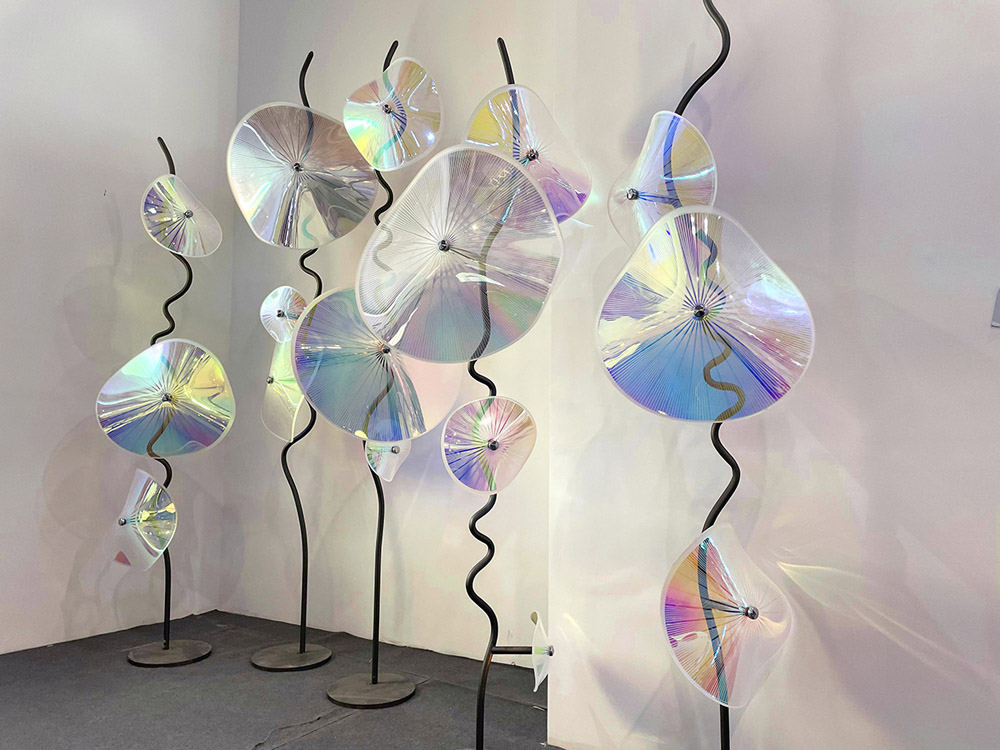 Elevate Your Space with High-End Soft Decorations: Glass Lotus Flower Sculpture