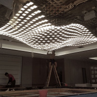 RGB-Programmierung, maßgeschneiderter Acryl-Kronleuchter aus Edelstahl