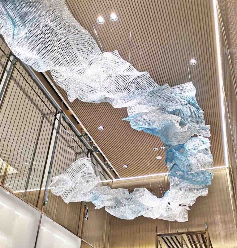 Wholesale Crystal Chandelier Blue Gradient Pineapple Beads Woven Mesh K9