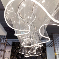 Lampadario/lampadario decorativo per ristorante di arte/design trasparente di grandi dimensioni personalizzato in acrilico