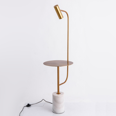 Lampadaire de salon de style nordique