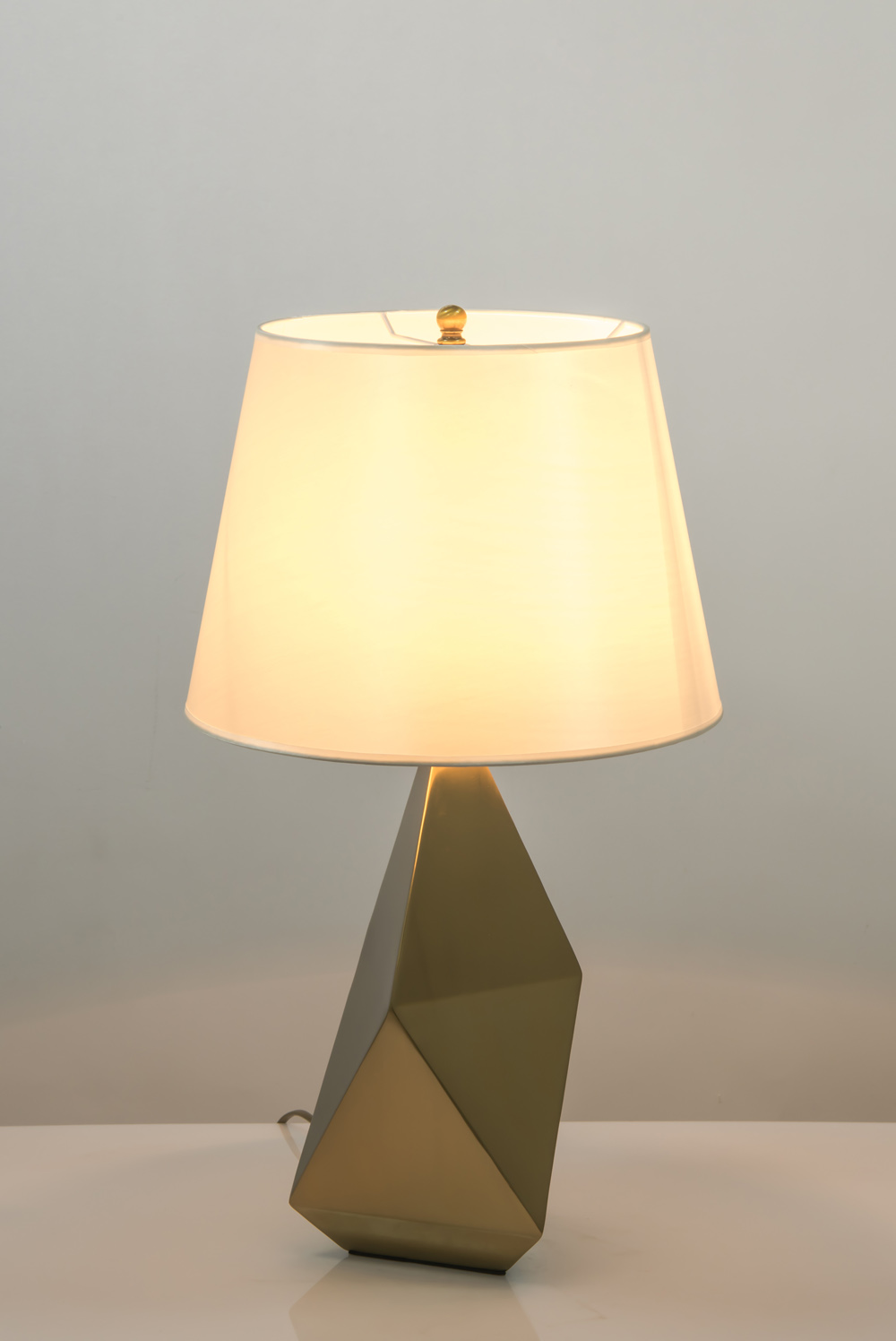 touch bedside lamps
