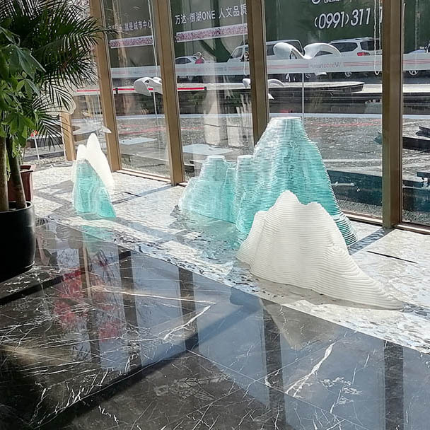 Ice Sculpture-layered Glass Sculpture