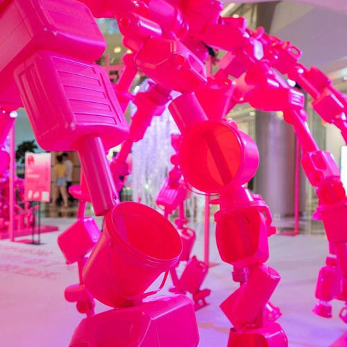 Analyse zur Anwendung öffentlicher Kunstdesigninstallationen in kommerziellen Einkaufszentren (2/3)