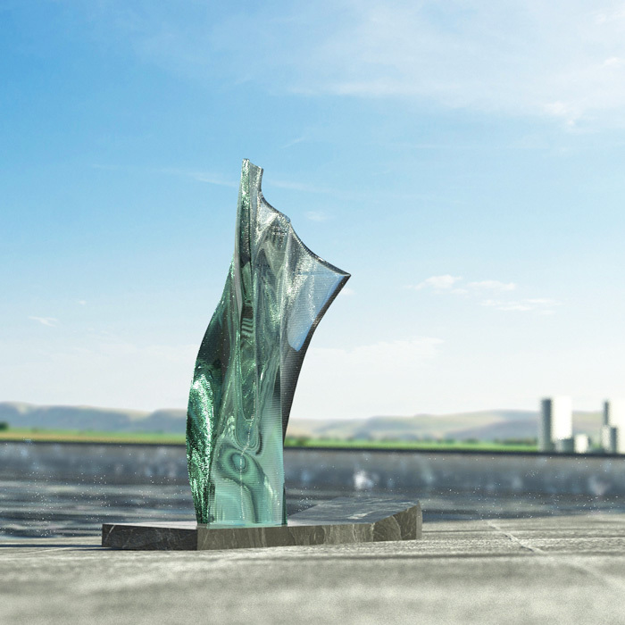 The hotel Spaces are customized with large glass and stone sculptures combined