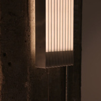 Modern outdoor wall lamp
