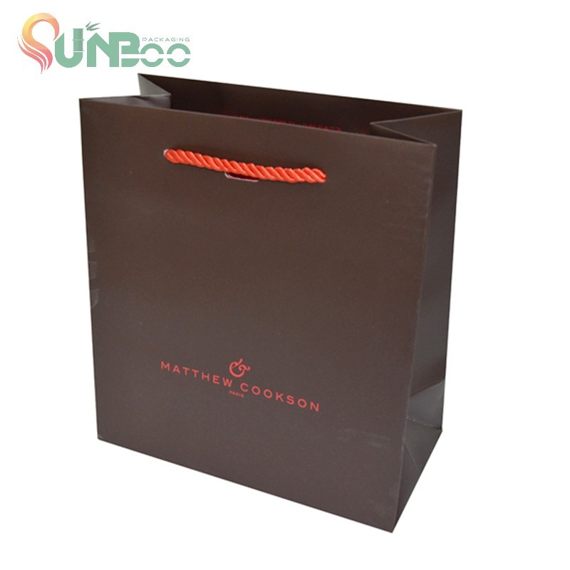 Sac en papier cadeau réutilisable avec poignées