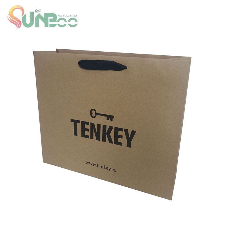 Sac en papier kraft brun naturel avec poignée noire