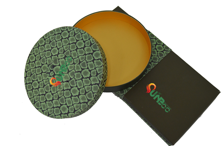 Boîte ronde en papier de chocolats pour cadeau