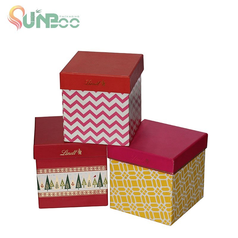 Petites boîtes rigides de Noël mignonnes avec couvercles