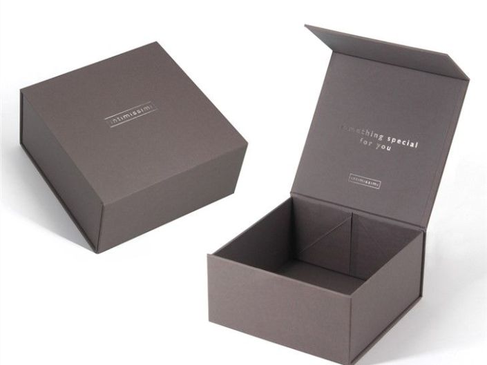 L’importance des emballages cadeaux en papier