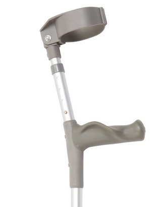 人間工学に基づいたグリップ付き前腕松葉杖