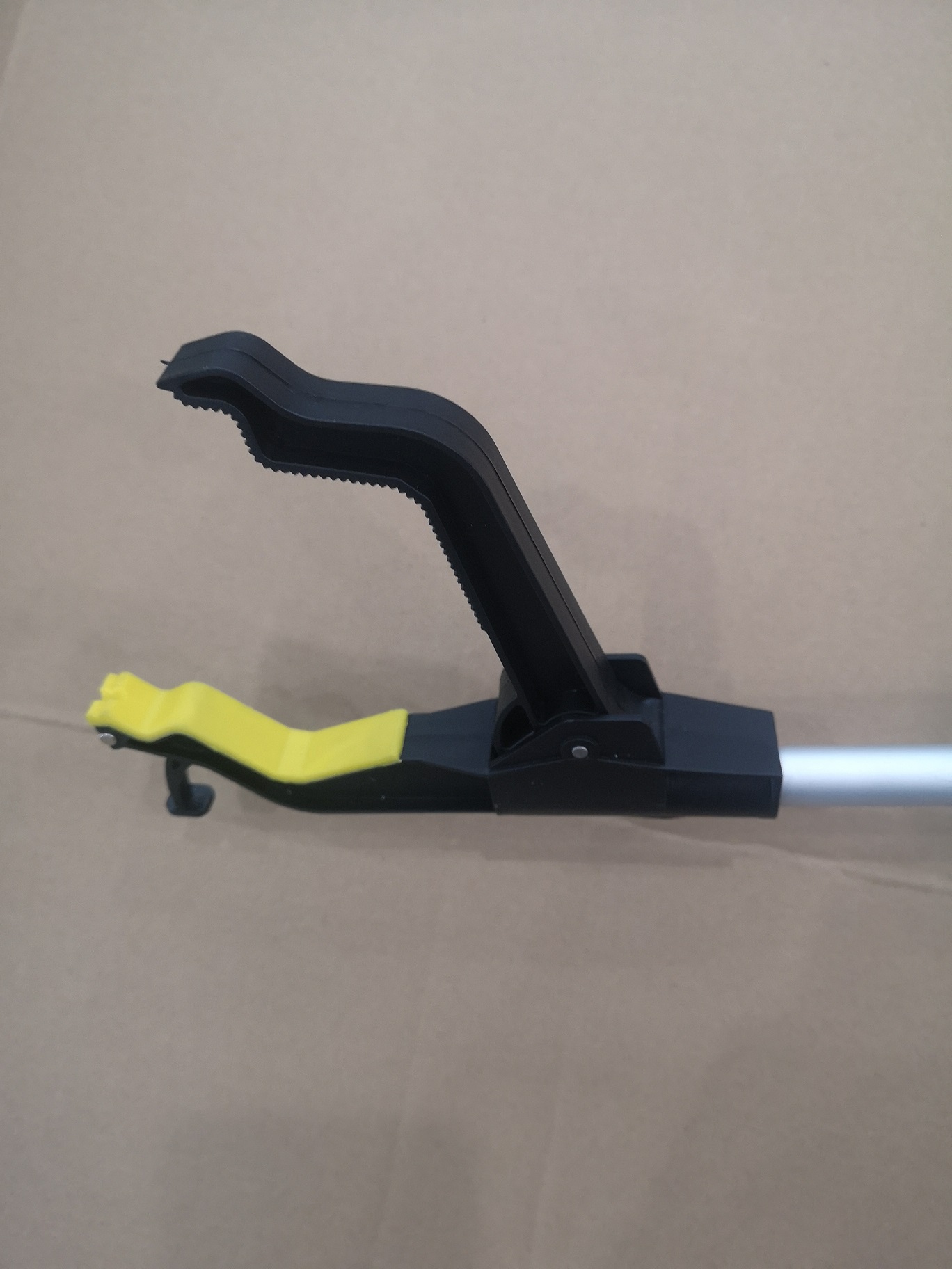 Praktikus Reacher Grab Stick