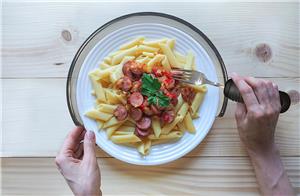 Protector interior de plato de comida a prueba de derrames