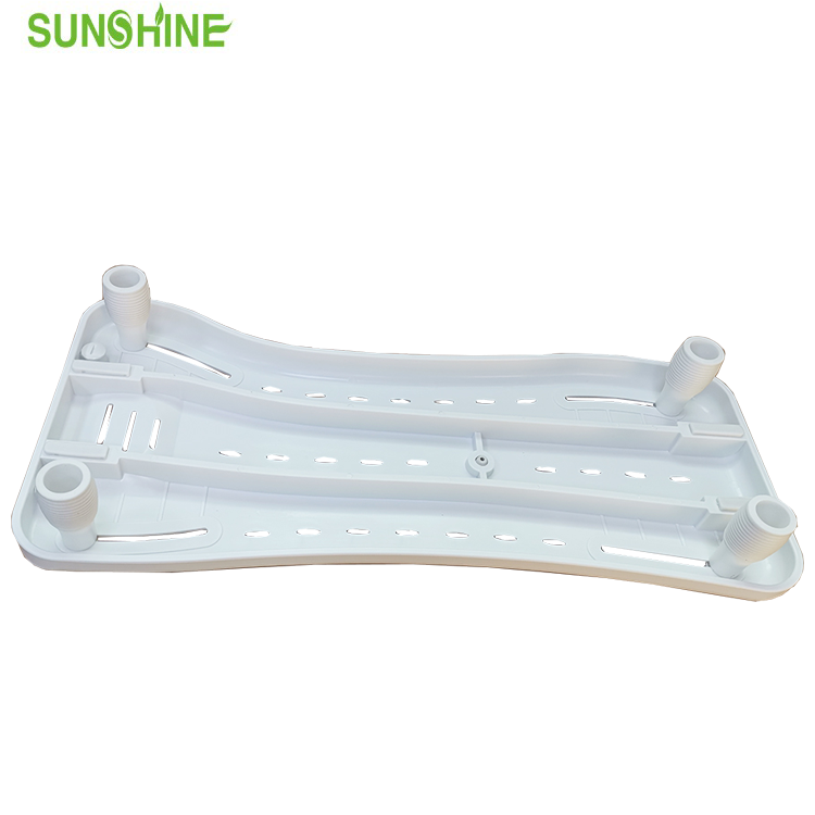 Breitenverstellbares Badebrett für ältere Menschen mit Griff