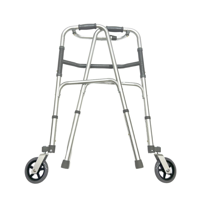 Deambulatore pieghevole singolo; due ruote anteriori girevoli con blocco da 3