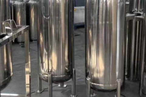 Solvent Tank
