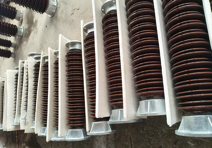 porcelain post insulators