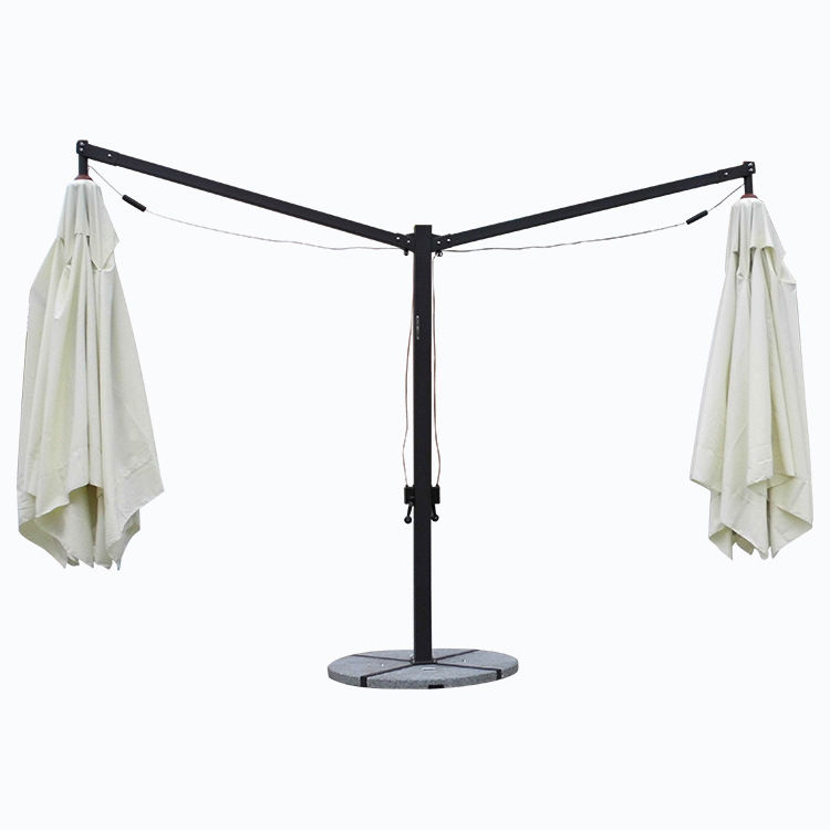 Double head cantilever umbrella